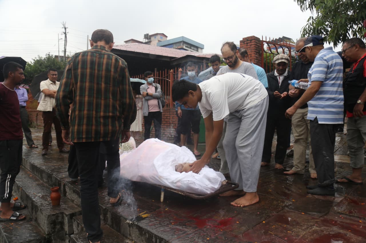 devendraraj-pandey-farewell-funeral (10).jpeg